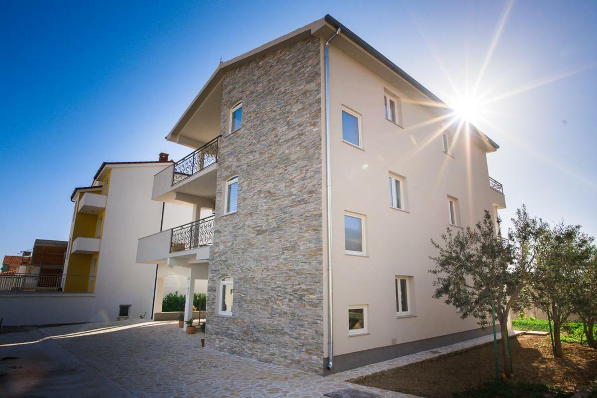 Apartments Cambio Kaštela Esterno foto